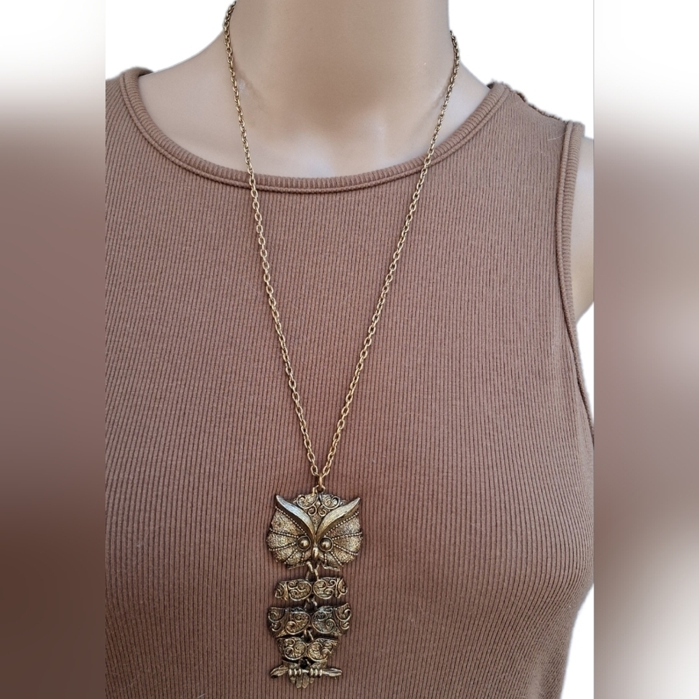 Vintage 1970s Jonette Jewelry (JJ) Articulated Owl Long Pendant Necklace